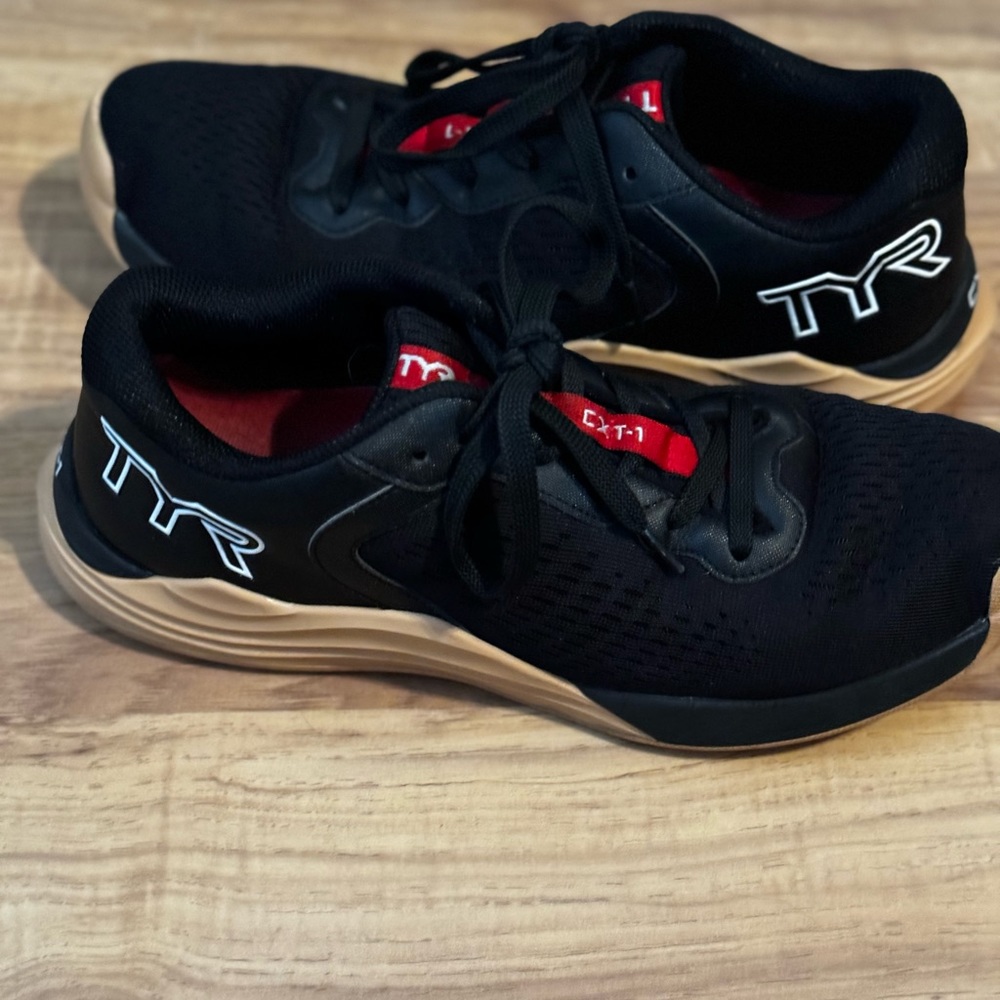 TYR CXT-1 Cross Trainers